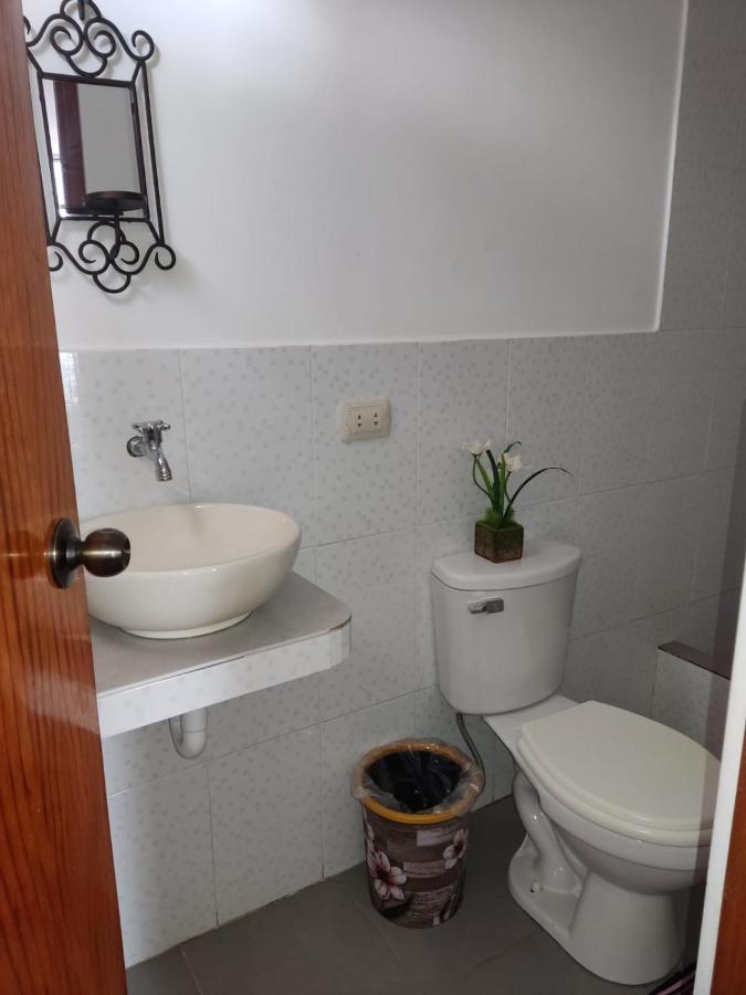 Pensjonat Suzet House Oxapampa Zewnętrze zdjęcie